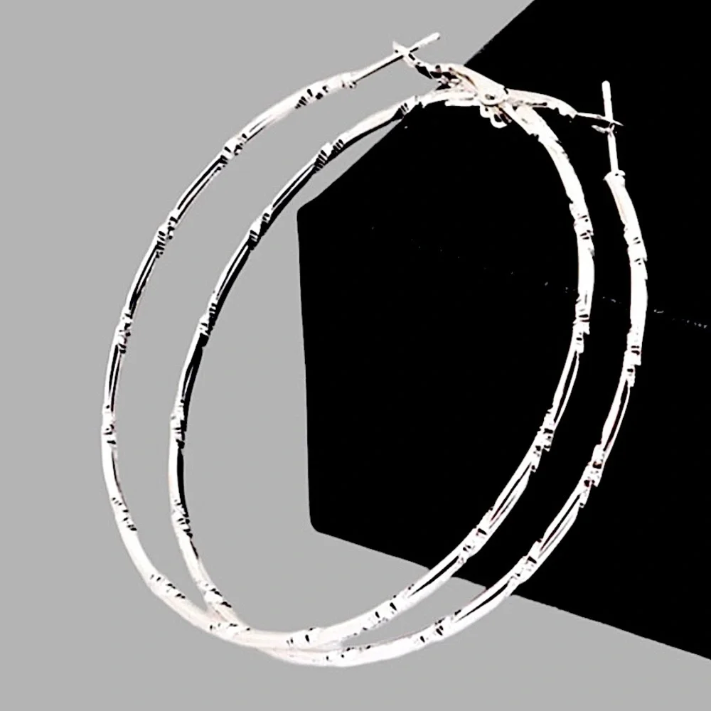Silver hoop earrings Circle Round Big Hoop Earrings 50mm NWT - Picture 1 of 6